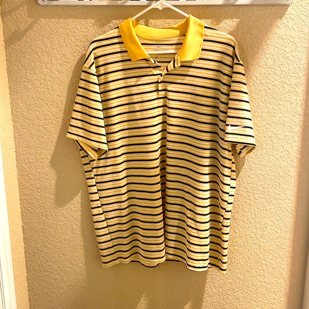 Mens yellow and striped NIKE dri fit polo standard for size XL